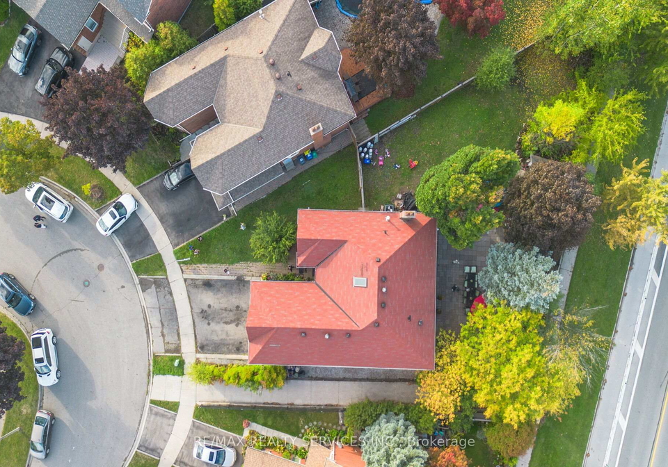 74-leeward-drive-n-brampton-ontario-w12670108