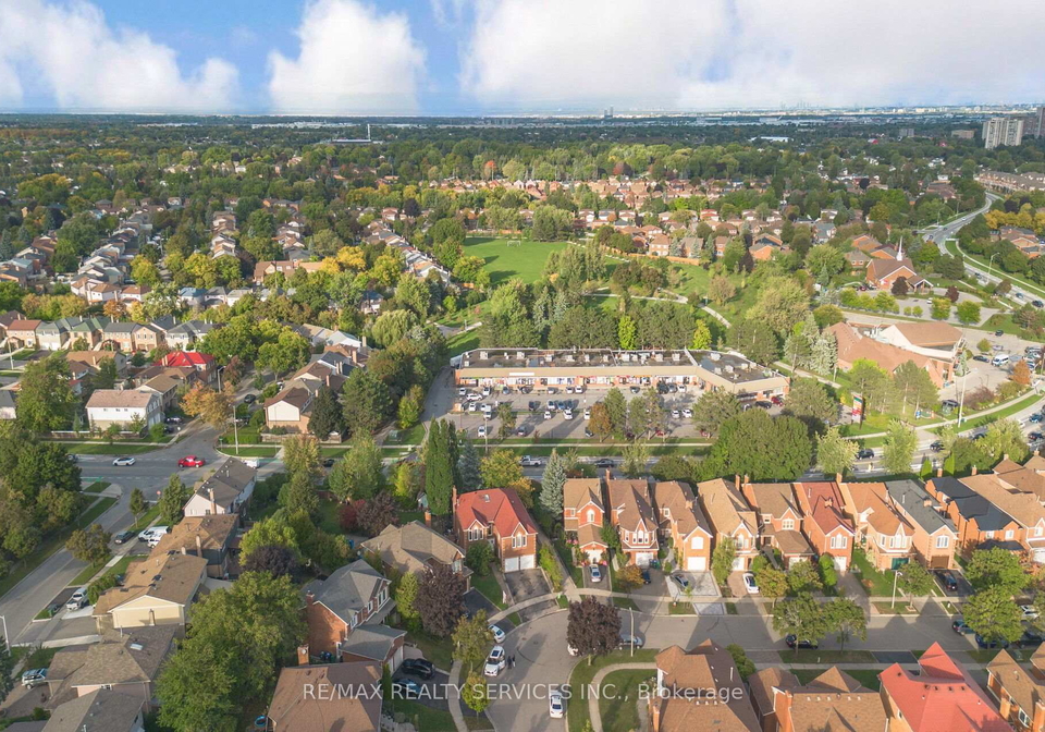 74-leeward-drive-n-brampton-ontario-w12670108