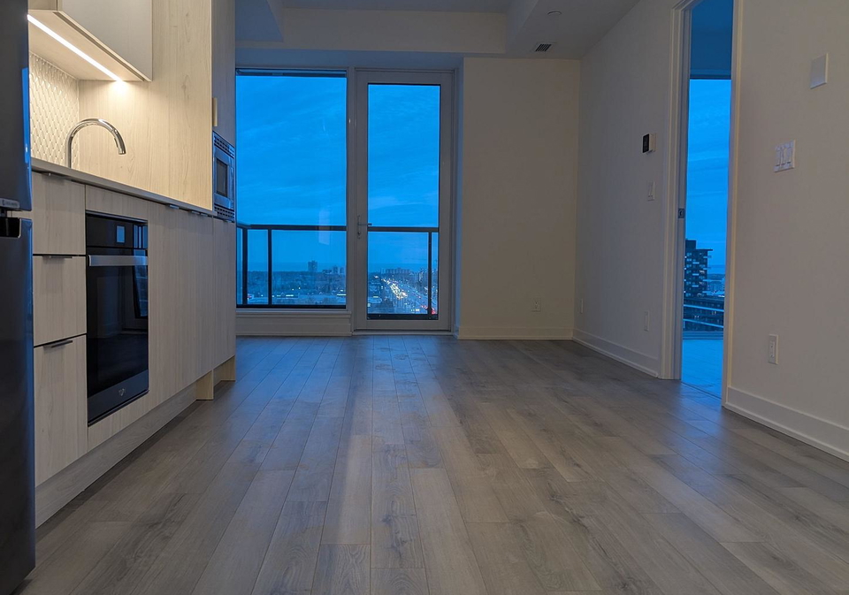 3071-trafalgar-road-oakville-ontario-w12670222
