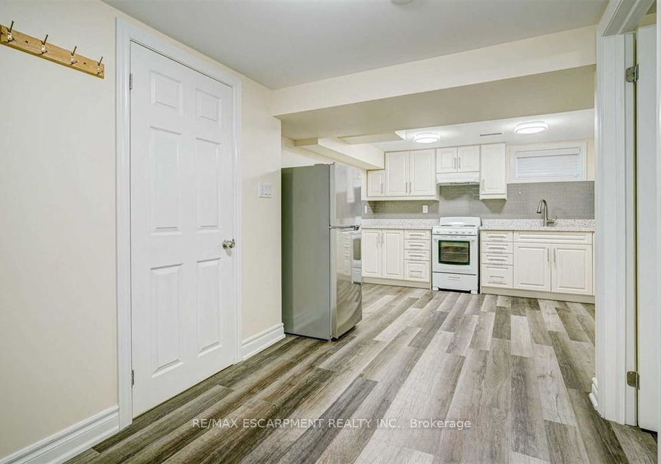 42-madron-crescent-york-ontario-w12670372