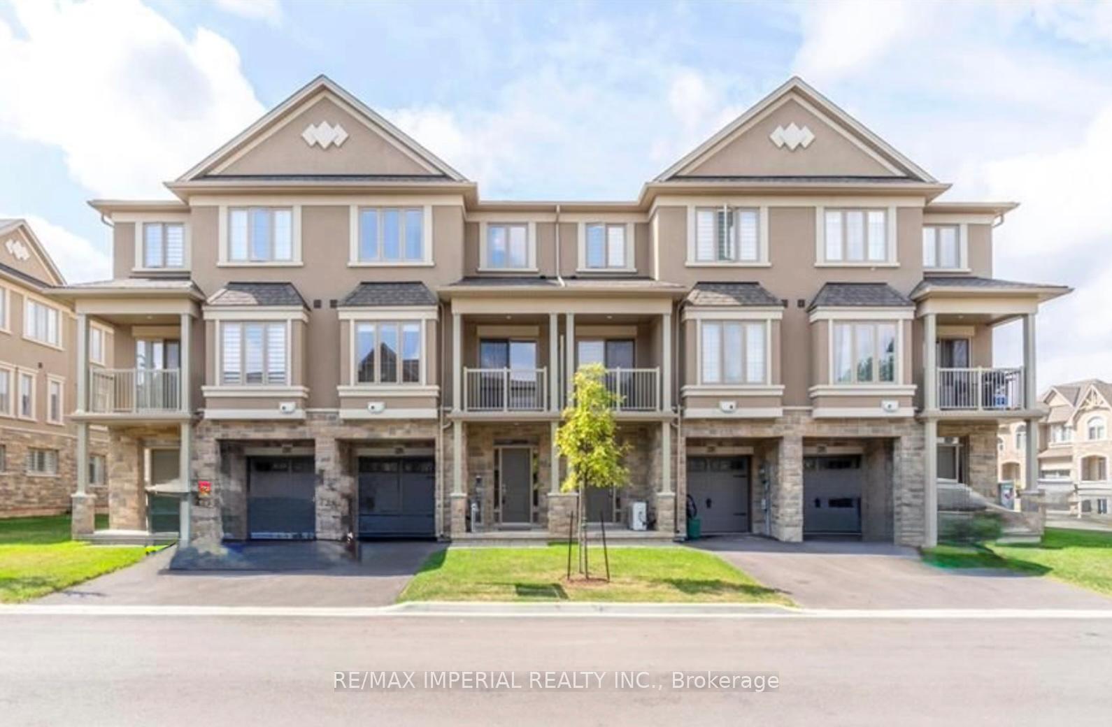 2299-natasha-circle-oakville-ontario-w12670400