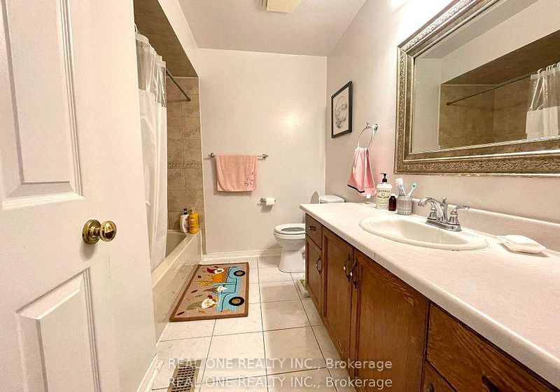 1235-blackburn-drive-oakville-ontario-w12670456