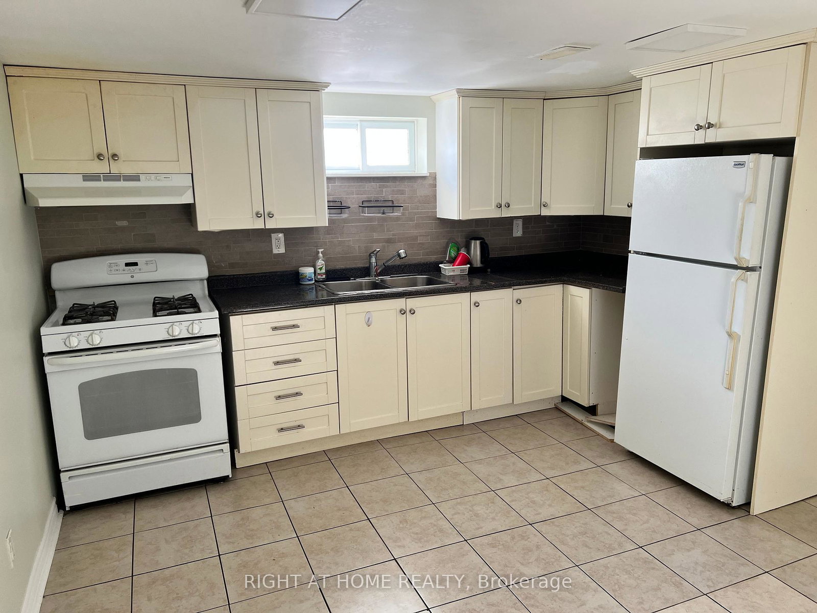 508-stafford-drive-oakville-ontario-w12670460
