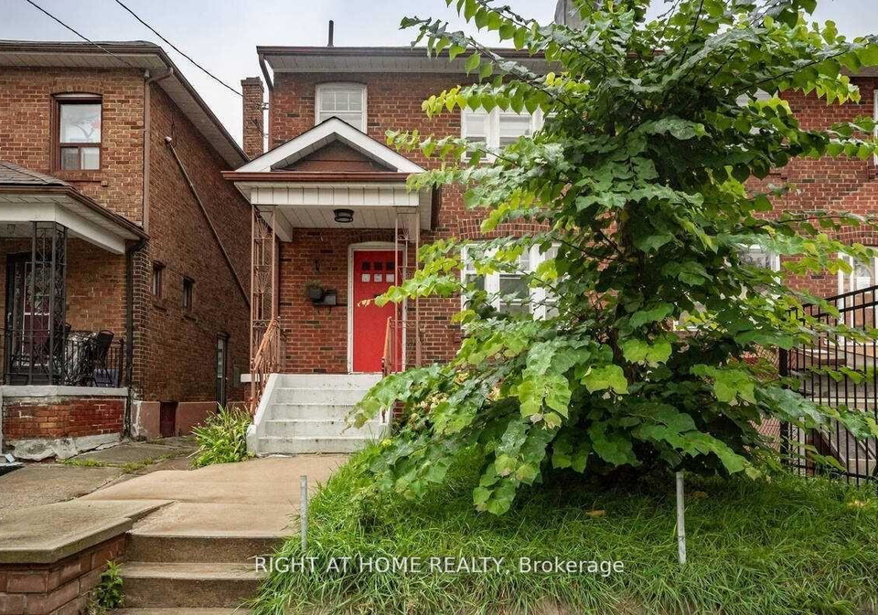 41-norton-avenue-toronto-ontario-w12670804