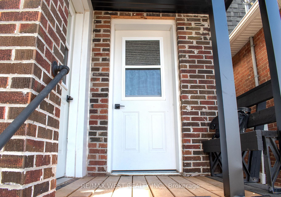 365-silverthorn-avenue-toronto-ontario-w12671070