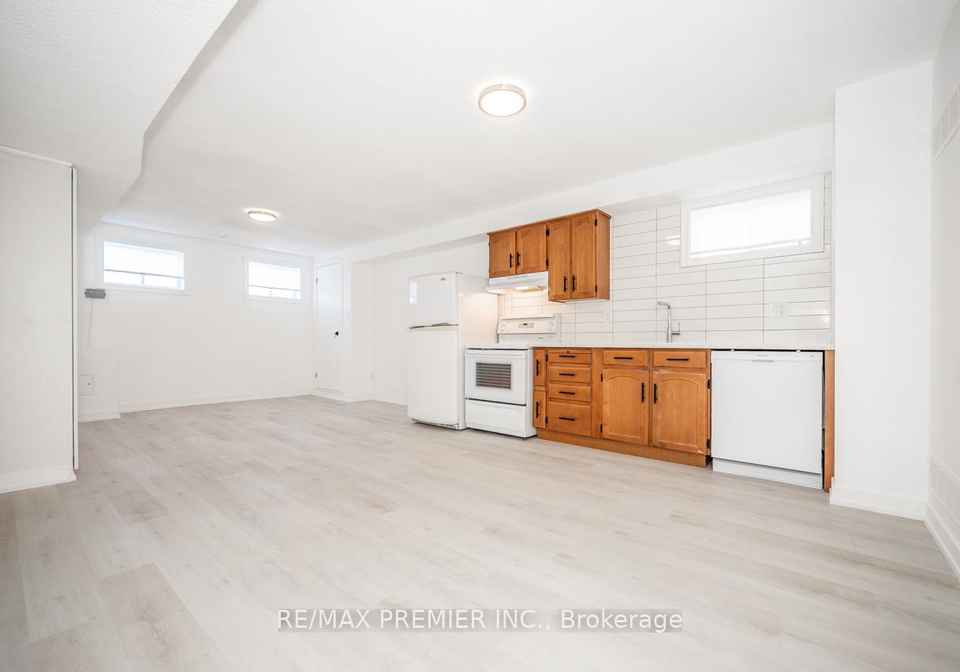 47-dorsey-drive-north-york-ontario-w12671210