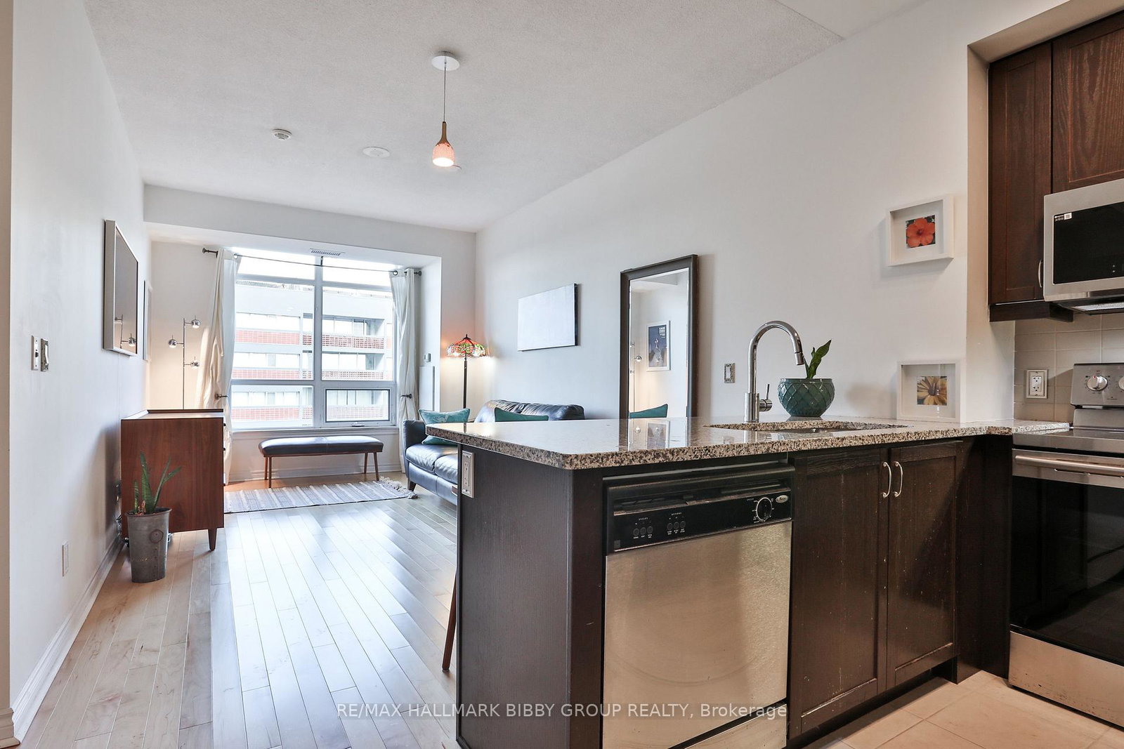 1135-royal-york-road-etobicoke-ontario-w12671544