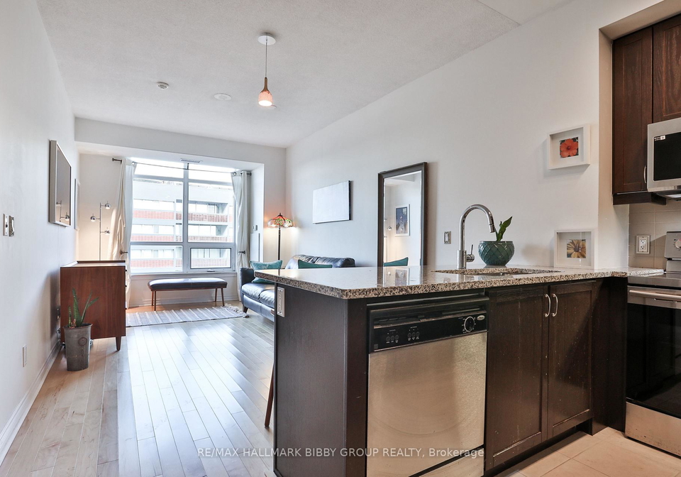 1135-royal-york-road-etobicoke-ontario-w12671544