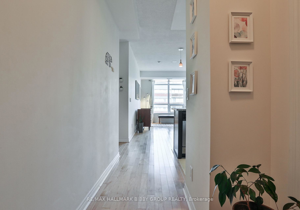 1135-royal-york-road-etobicoke-ontario-w12671544