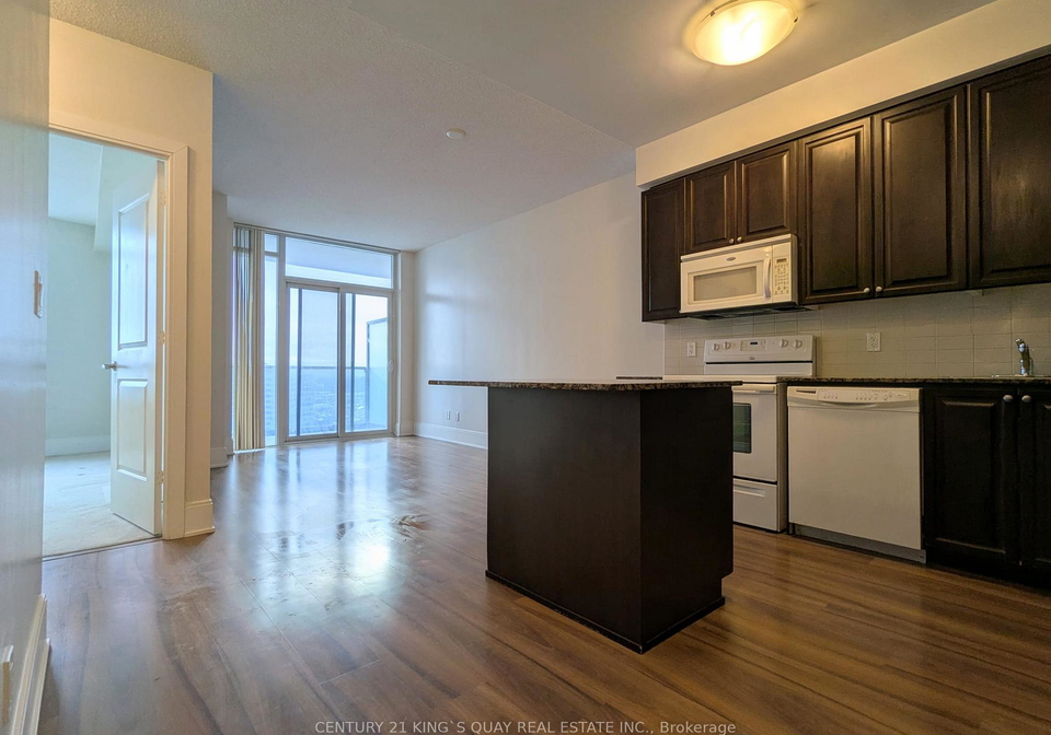 330-burnhamthorpe-road-w-mississauga-ontario-w12671764