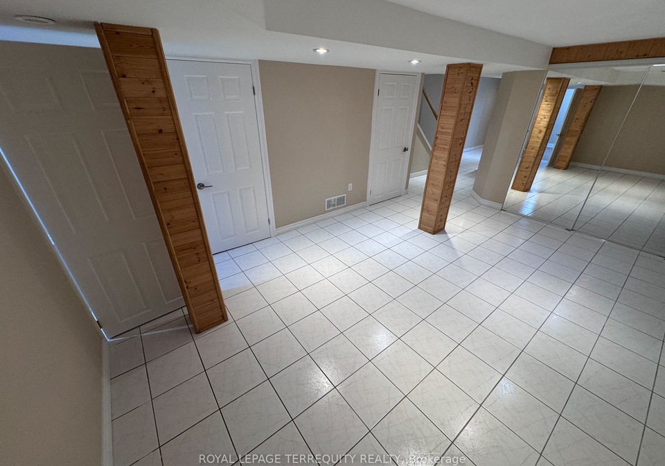2239-shipwright-road-oakville-ontario-w12671772