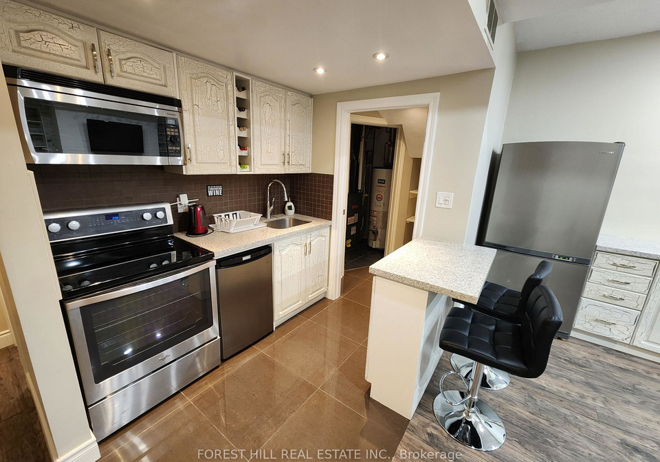 1214-kos-boulevard-mississauga-ontario-w12671786