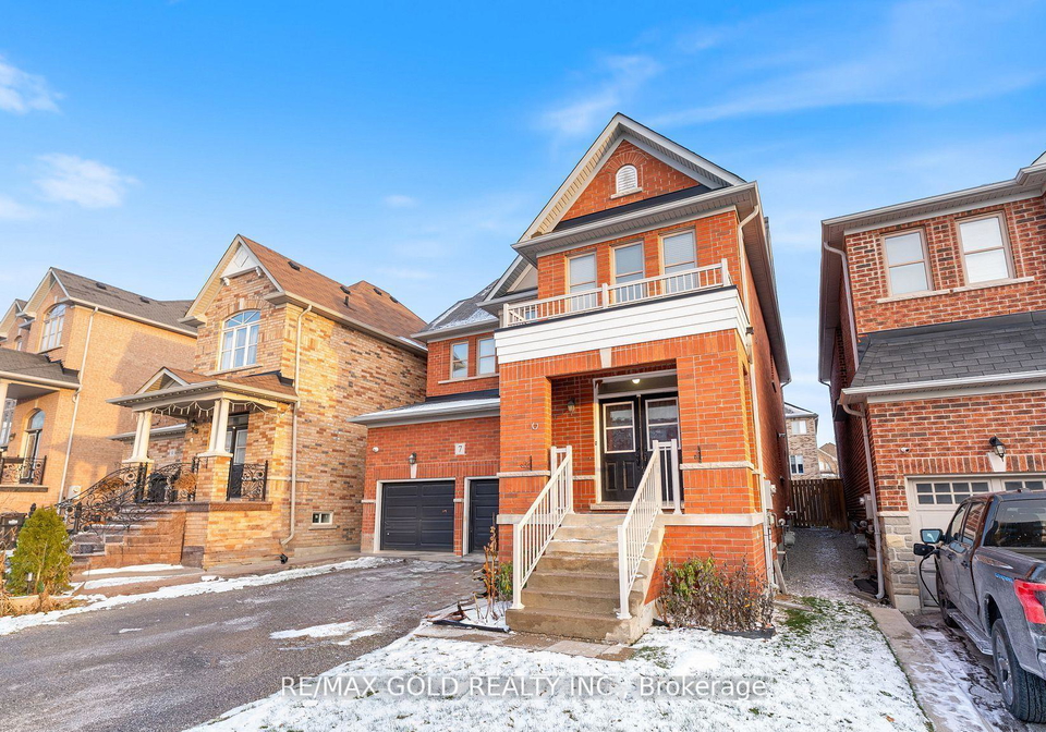 7-gardenbrooke-trail-brampton-ontario-w12672104