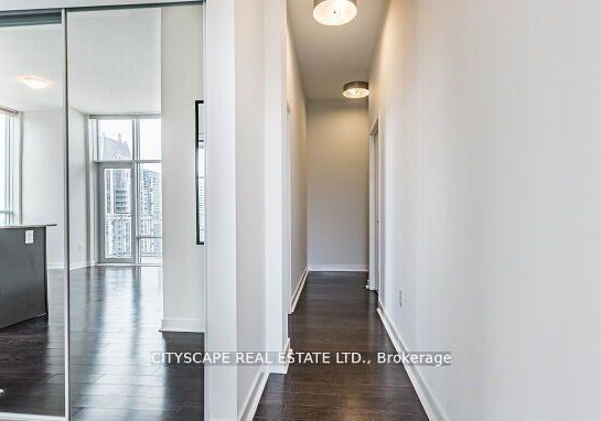 360-square-one-drive-mississauga-ontario-w12672260