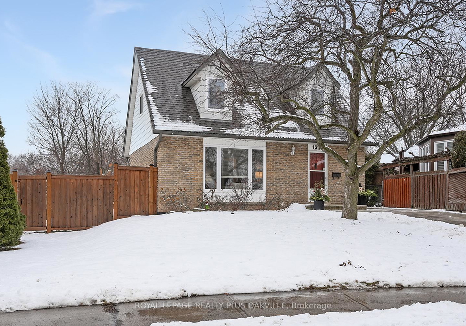 1343-janina-boulevard-burlington-ontario-w12672334