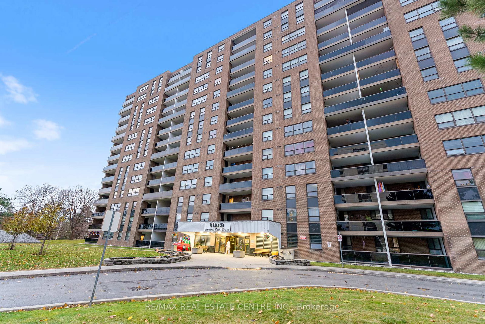 4-lisa-street-brampton-ontario-w12672384
