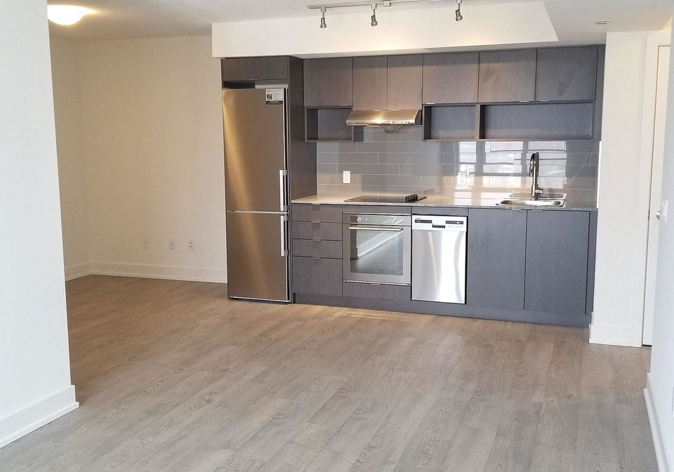 7-mabelle-avenue-etobicoke-ontario-w12673042