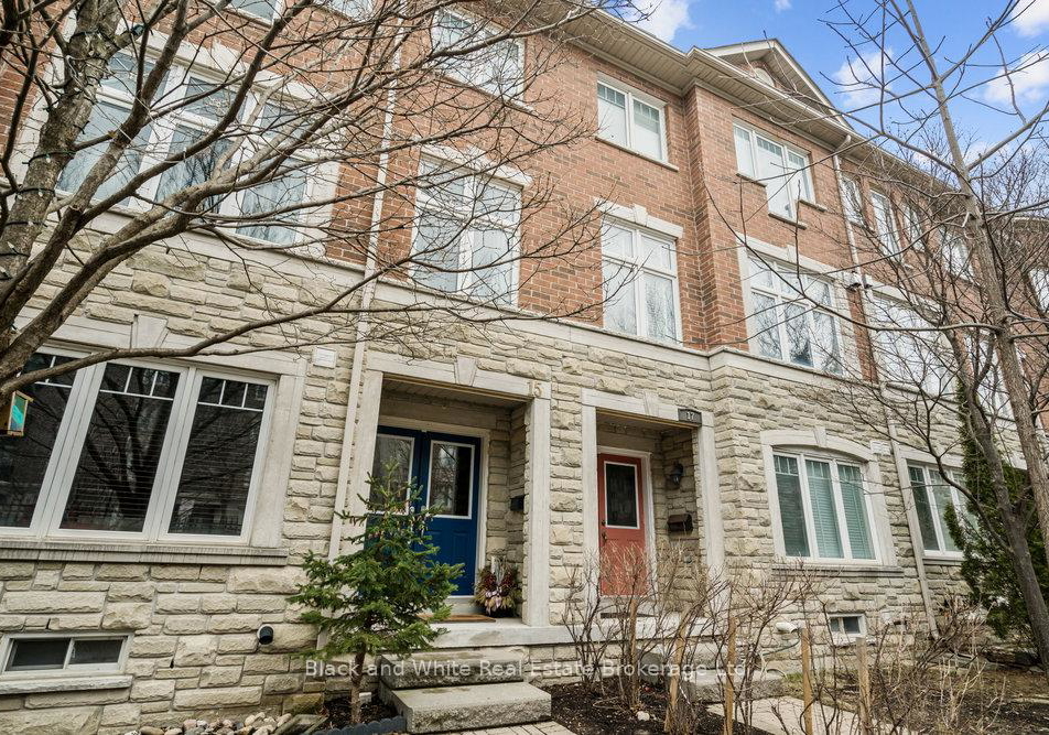 15-chimes-lane-etobicoke-ontario-w12673784