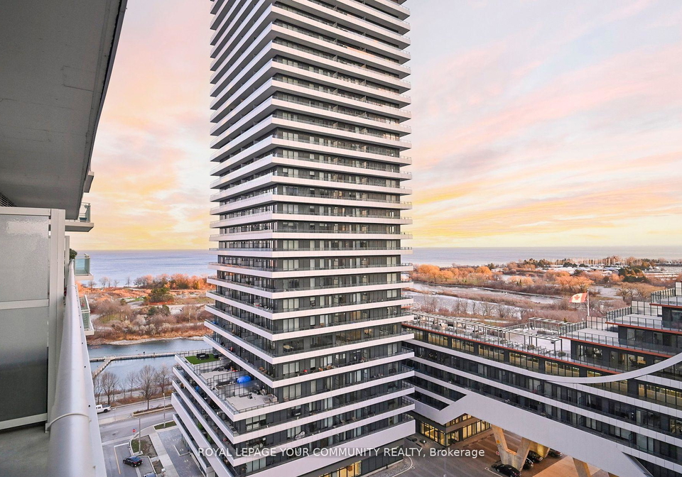 33-shore-breeze-drive-etobicoke-ontario-w12673918