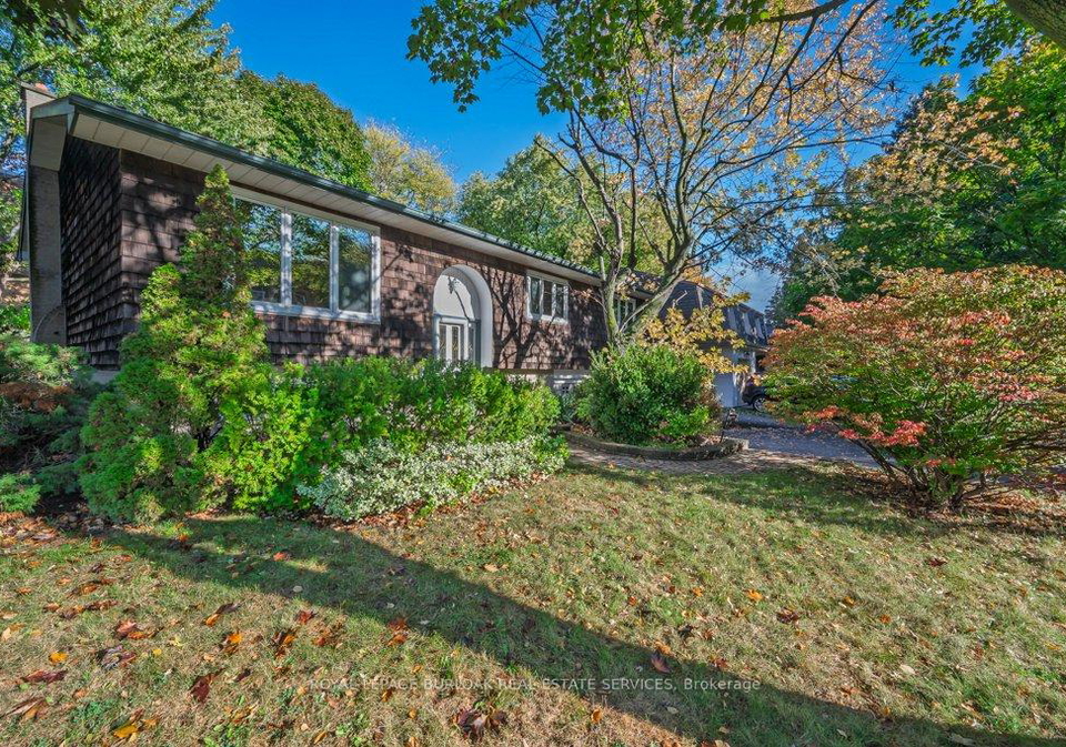 2063-waters-edge-drive-oakville-ontario-w12674170