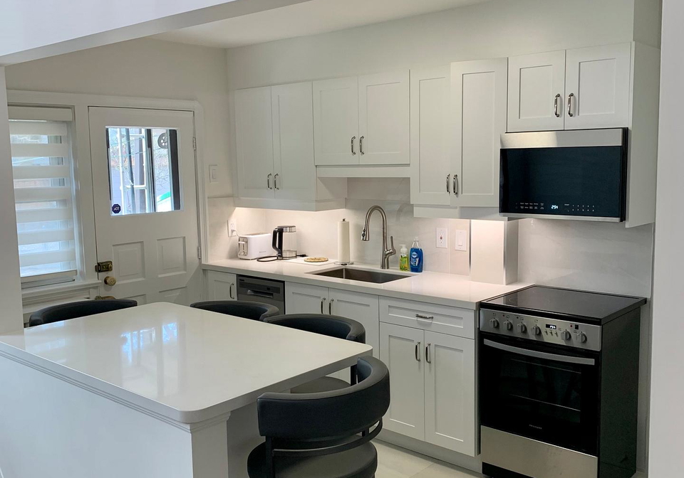 420-jane-street-toronto-ontario-w12674178