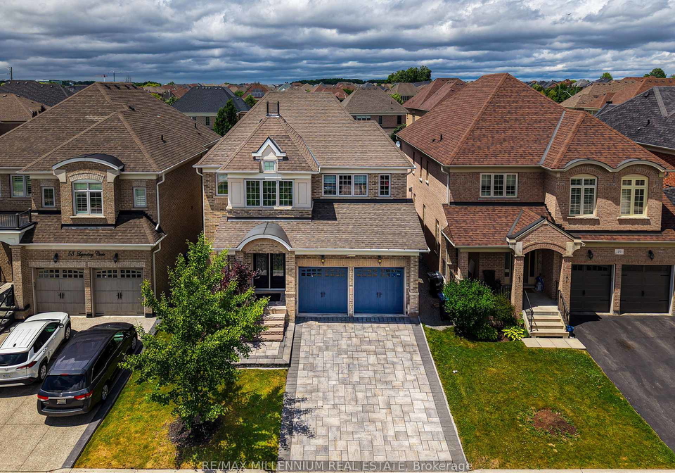 51-legendary-circle-brampton-ontario-w12674334