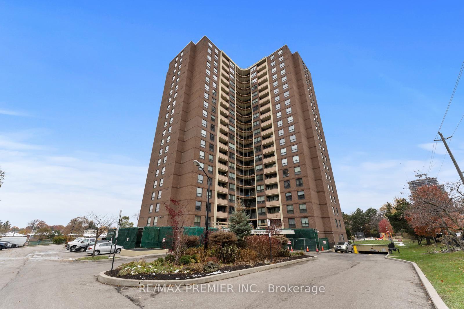 61-richview-road-etobicoke-ontario-w12674528