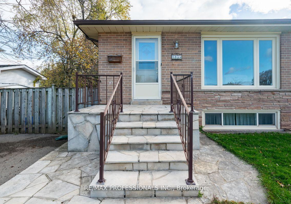1275-pallatine-drive-oakville-ontario-w12675408