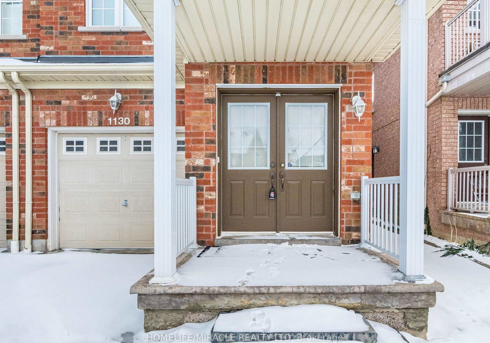 1130-hickory-hollow-glen-mississauga-ontario-w12675772