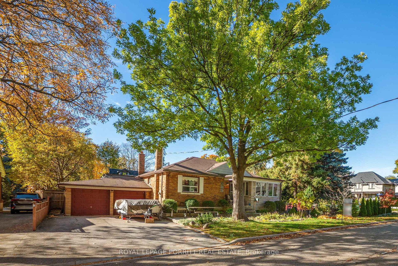 1-aintree-court-etobicoke-ontario-w12675882
