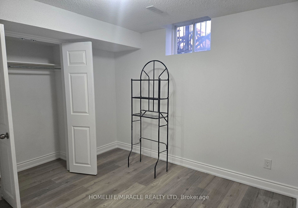 80-torrance-wood-brampton-ontario-w12675906