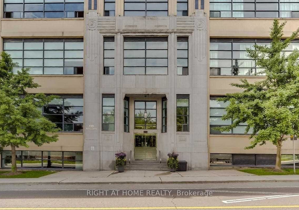 1001-roselawn-avenue-north-york-ontario-w12675936