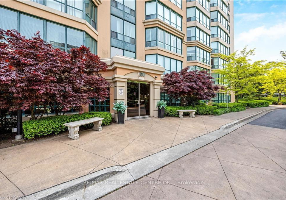 100-millside-drive-milton-ontario-w12676070