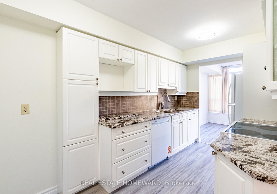 55-elm-drive-w-mississauga-ontario-w12676072