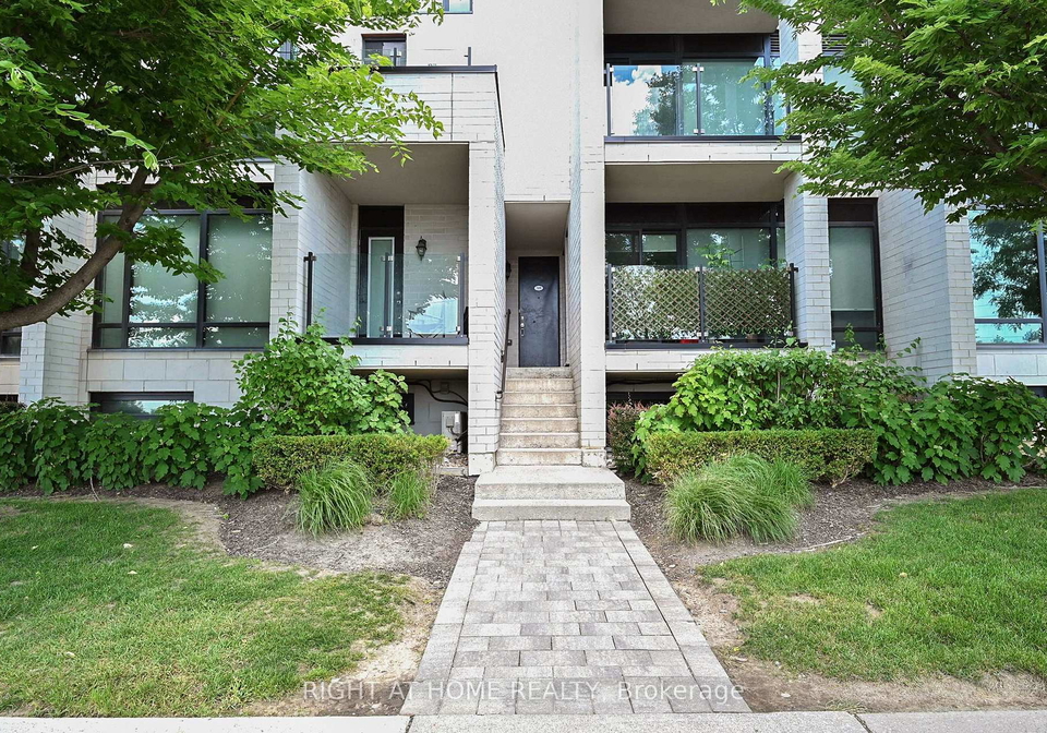 138-widdicombe-hill-boulevard-etobicoke-ontario-w12676110