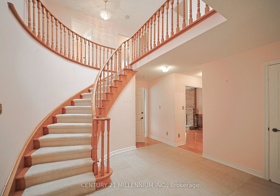 1281-deer-run-mississauga-ontario-w12676342