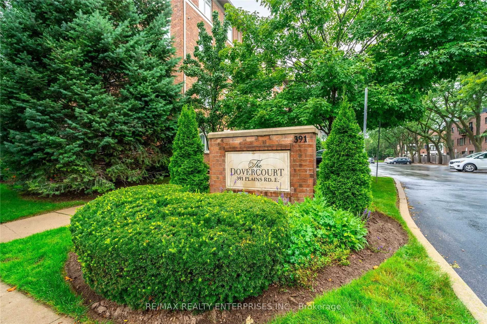 391-plains-road-e-burlington-ontario-w12676408