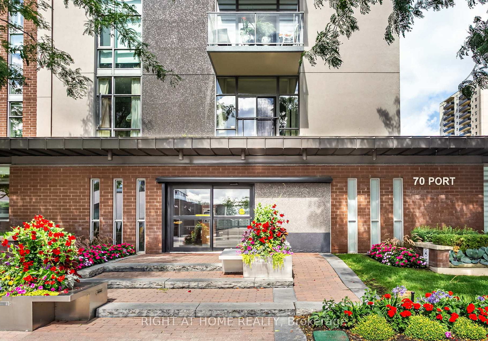 70-port-street-e-mississauga-ontario-w12676418