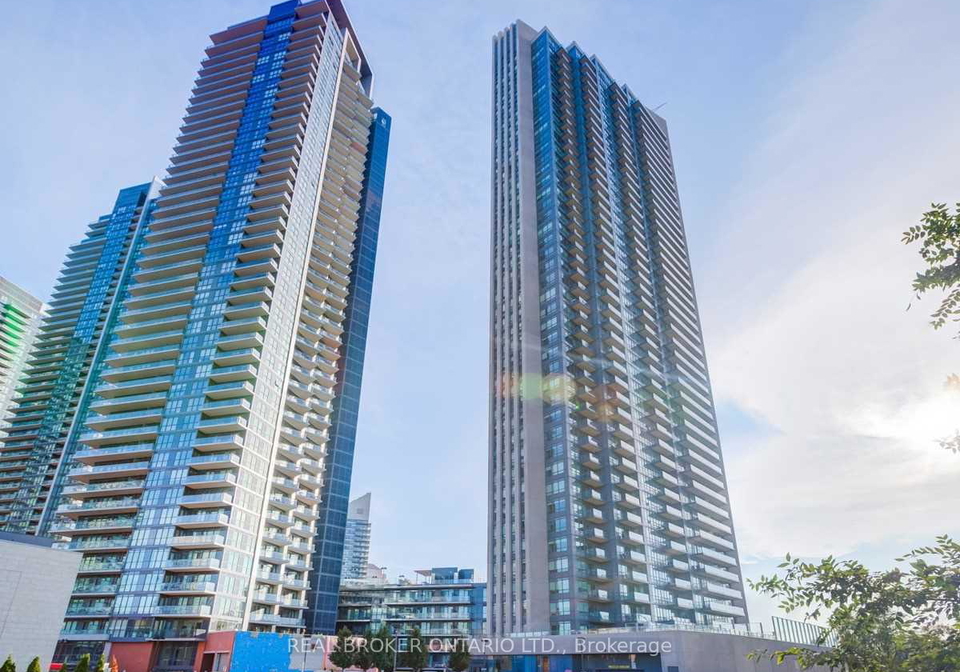 36-park-lawn-road-etobicoke-ontario-w12676696