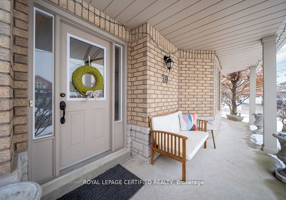 20-country-stroll-crescent-caledon-ontario-w12676850