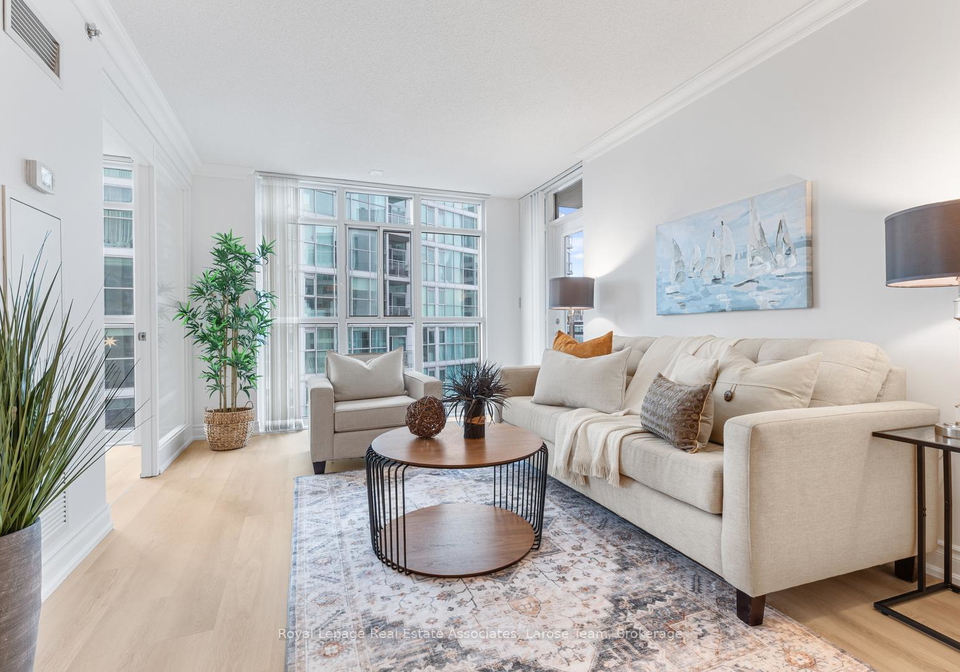 3-marine-parade-drive-etobicoke-ontario-w12677194