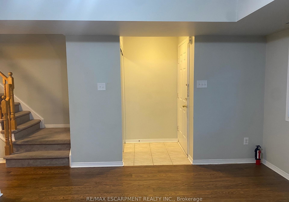 4975-southampton-drive-mississauga-ontario-w12677264