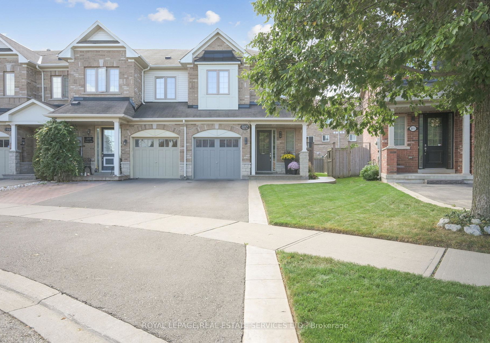 2057-fiddlers-way-oakville-ontario-w12677374
