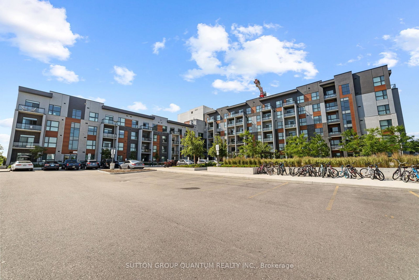 95-dundas-street-w-oakville-ontario-w12678350
