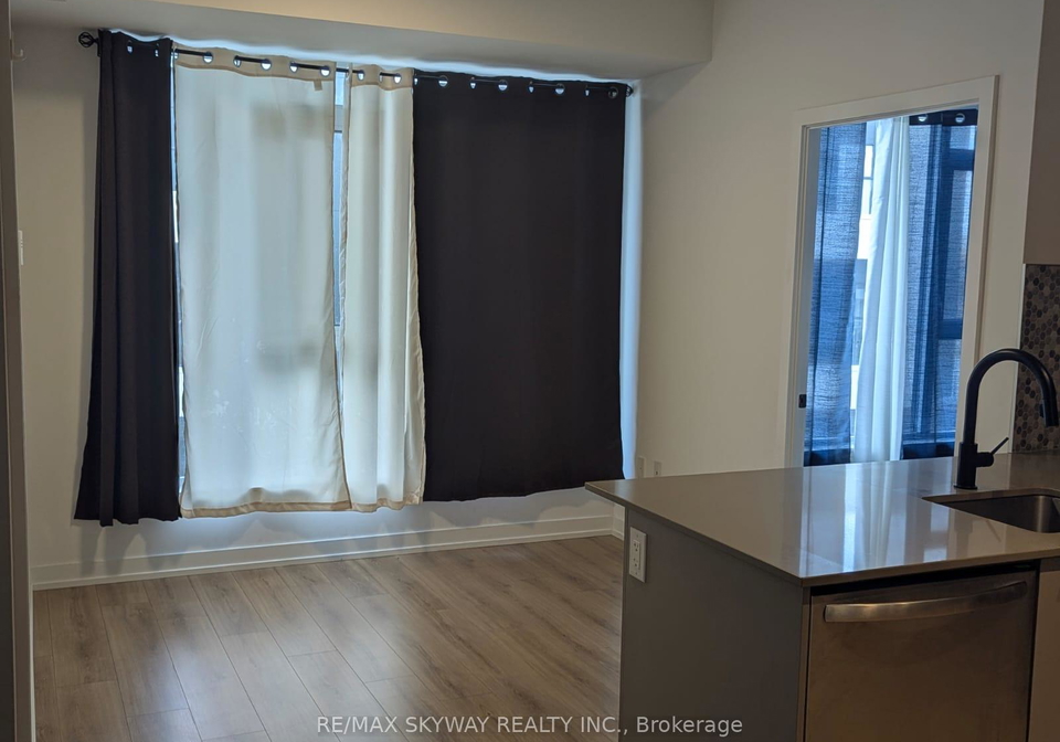 10-lagerfeld-drive-brampton-ontario-w12678518