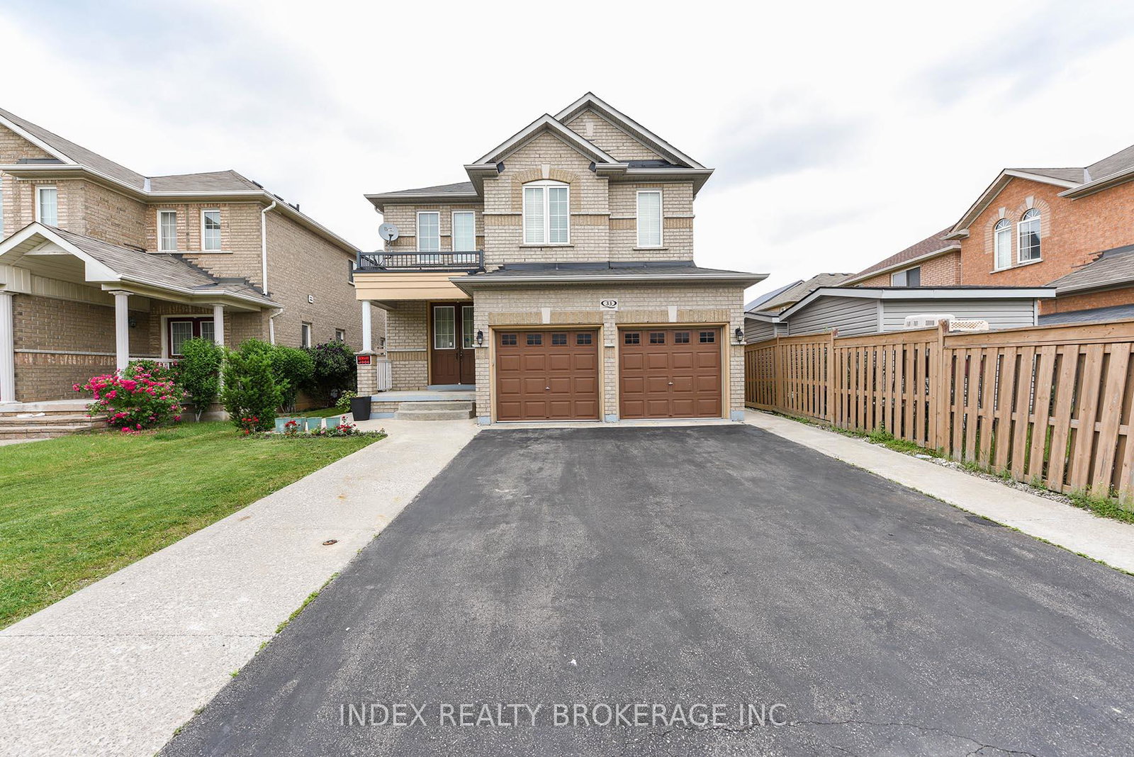 33-portstewart-crescent-brampton-ontario-w12678630