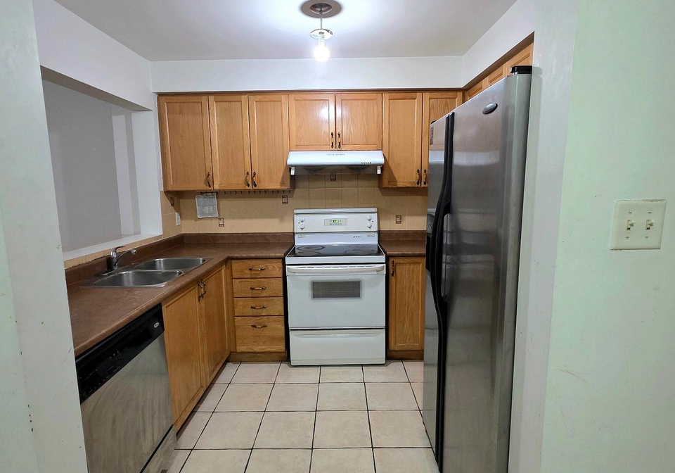 39-rotunda-street-brampton-ontario-w12678642