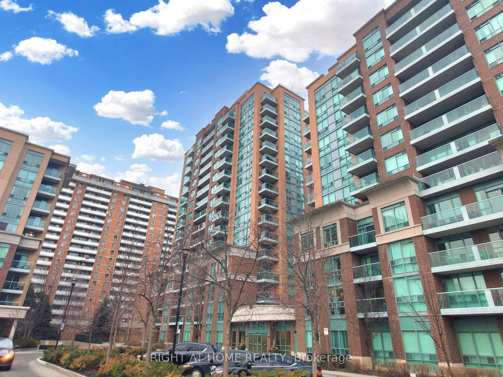 15-michael-power-place-s-etobicoke-ontario-w12678736