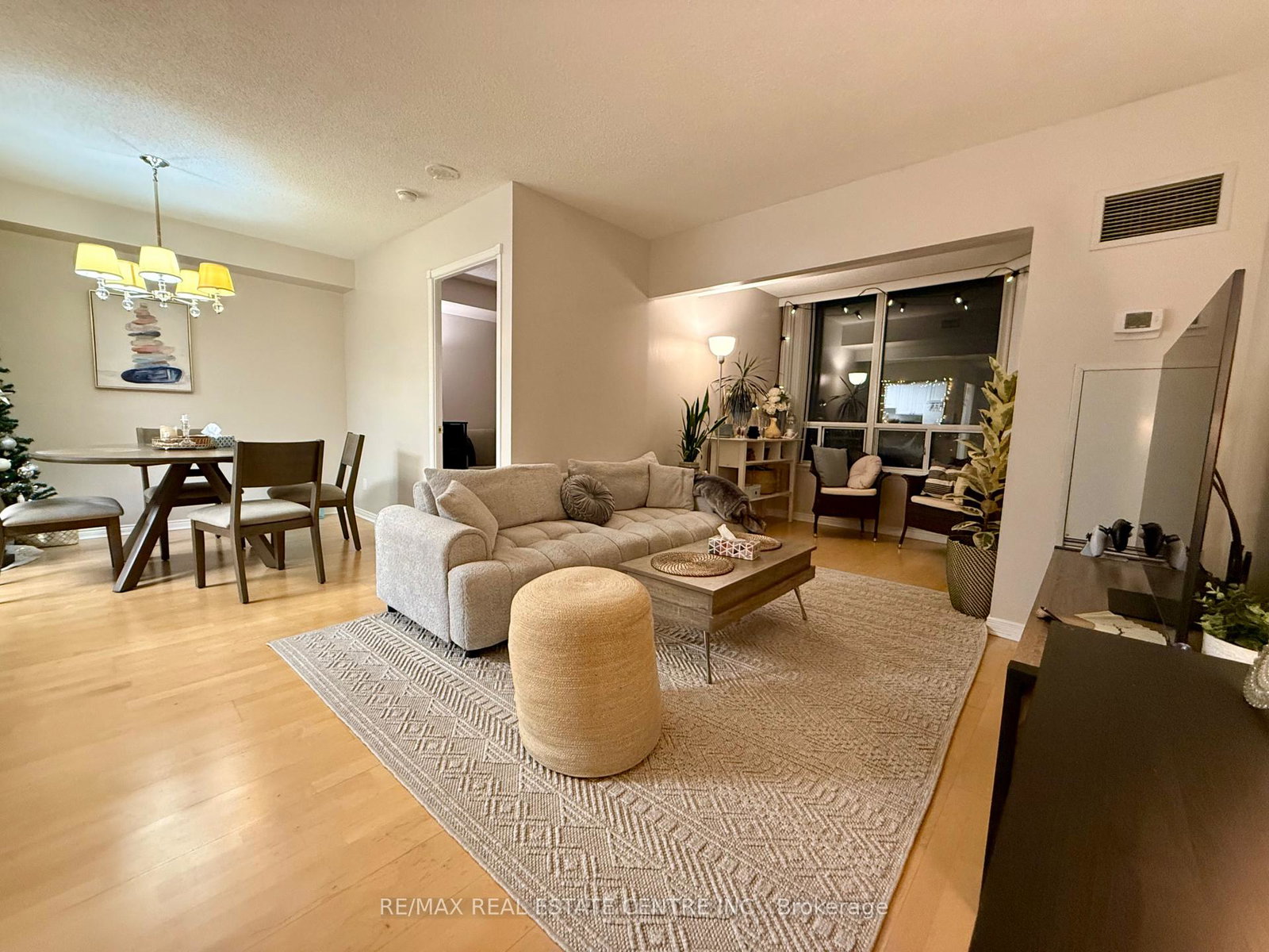 135-hillcrest-avenue-mississauga-ontario-w12678912