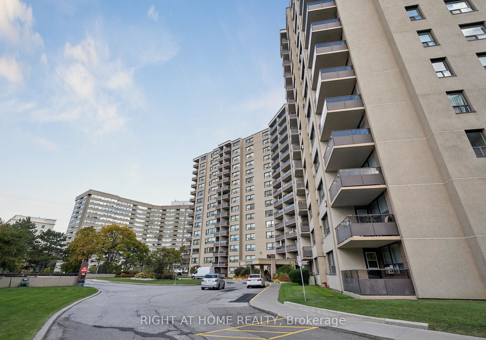 451-the-west-mall-etobicoke-ontario-w12679066